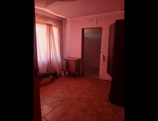 2 BEDROOM PROPERTY TO RENT IN DOBSONVILLE